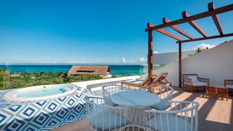 Rooftop Junior Suite Eden